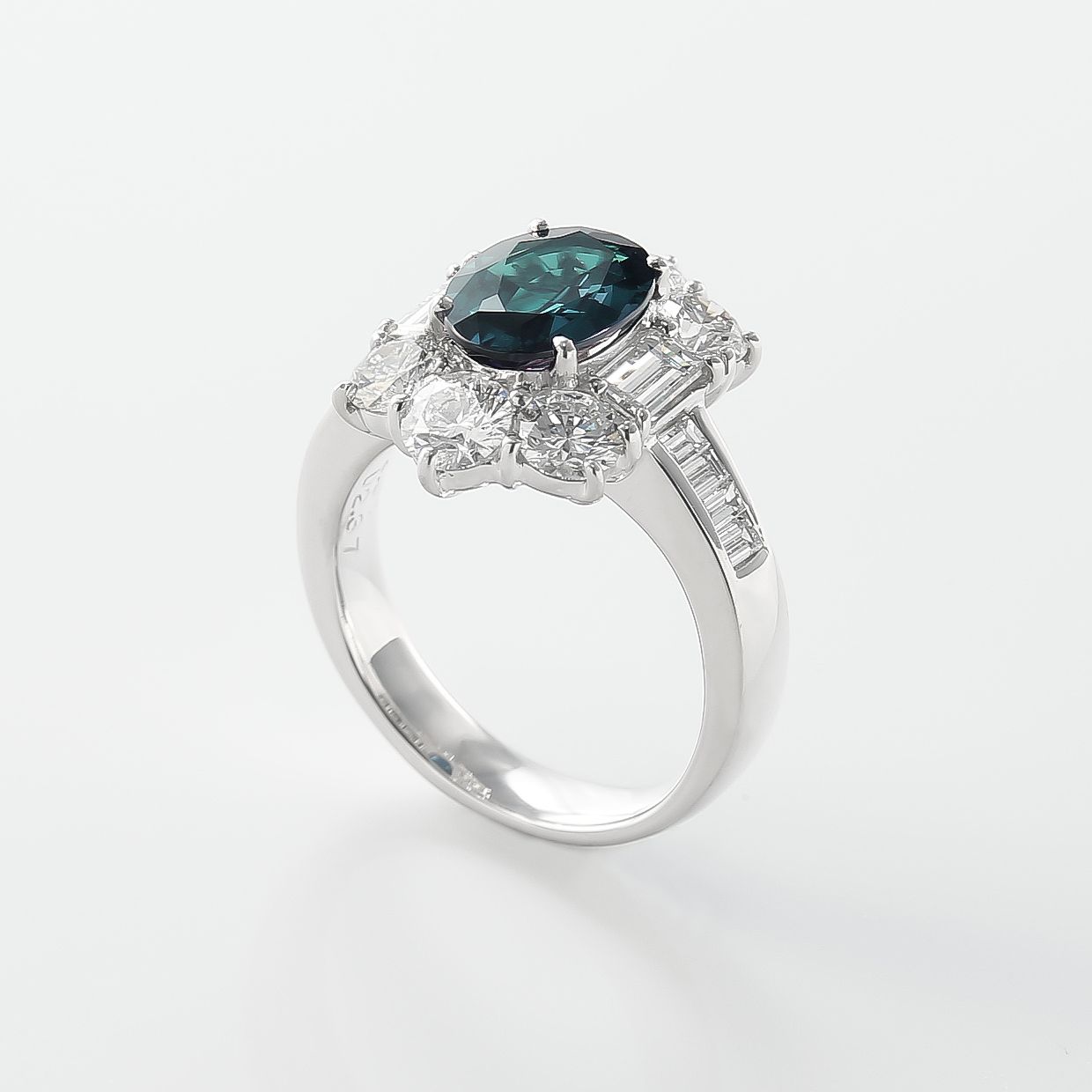 アレキサンドライトとダイヤモンドのリング | 品番378 | ㈱ハナジマ 東京都江戸川区