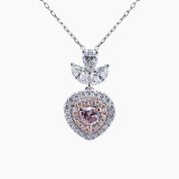 ファンシーパープルピンクのダイヤモンドのネックレス 04
