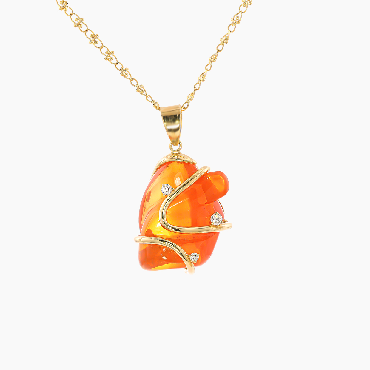 古代アステカ文明で「太陽の化身」と讃えられたオレンジレッドのファイヤーオパールは46.62ctもの非常に大粒でユニークな形…、一生ものにふさわしいK18ペンダントネックレス　01