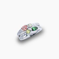 サファイアの中で最も希少で最も美しいとされるパパラチアサファイアにグリーンガーネットとペリドットを組み合わせた厳選カラーストーンのリング　02